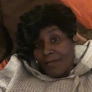 Meet your Posher, Lakisha